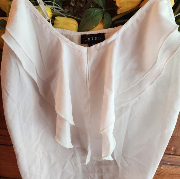 Womens tank - Picture 2 of 6